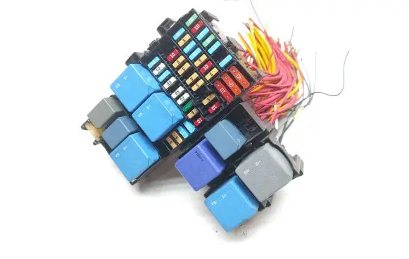 Renault Trafic III (X82) Fuse box set 93931