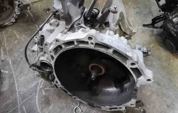 Mazda 5 Manual 6 speed gearbox 7TF0606616
