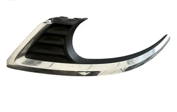 Under headlight/headlamp trim