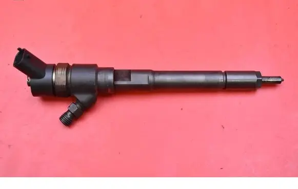Fuel injector