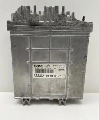 Audi A4 S4 B5 8D Engine control unit/module 028906021CE 0281001425