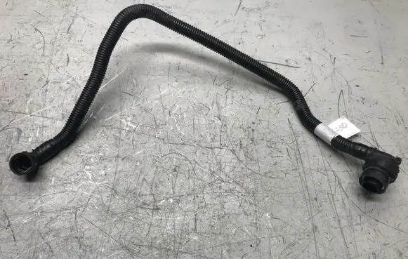 Opel Astra J Vacuum line/pipe/hose 55568267