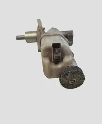 Peugeot 407 Master brake cylinder 9646980980