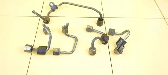 Seat Alhambra (Mk2) Fuel injector supply line/pipe 26SP52
