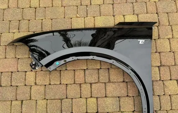 Alfa Romeo Tonale Fender