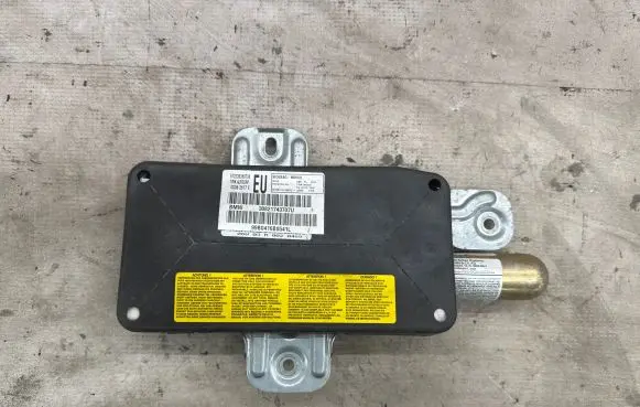 BMW 3 E46 Front door airbag 30821743707U 00062617F 99B0416B0541L