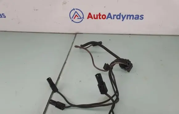 BMW 1 F20 F21 Glow plug wires 8583657 12518583657