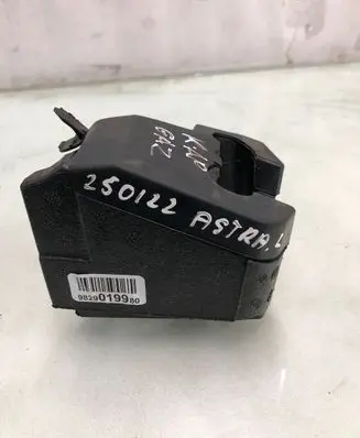 Opel Astra L Accelerator throttle pedal bracket 9829019980