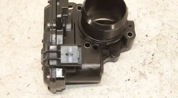 Ford Kuga II Throttle valve 9806625280