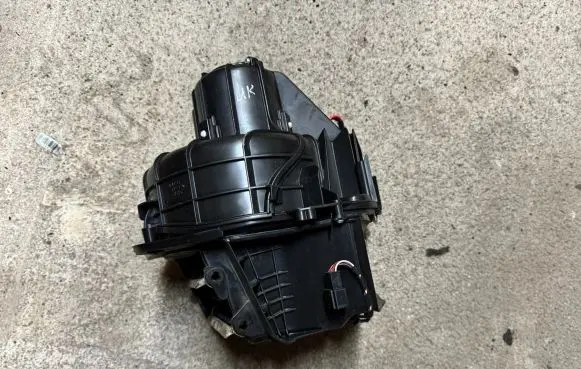 BMW 5 F10 F11 Interior heater climate box assembly 11611611 0631484 9248170