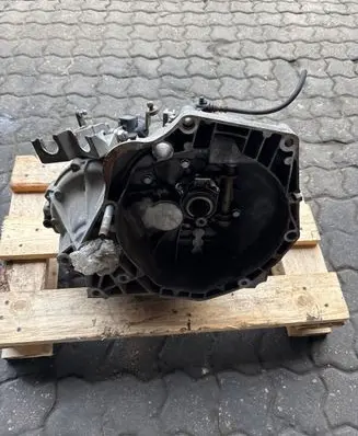Fiat Punto (199) Manual 5 speed gearbox 55229495 C51051815