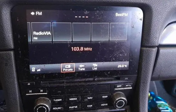 Porsche Cayman 981 Radio/CD/DVD/GPS head unit 9P1919607E