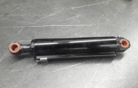 BMW 3 E92 E93 Convertible roof line/pipe/hose 