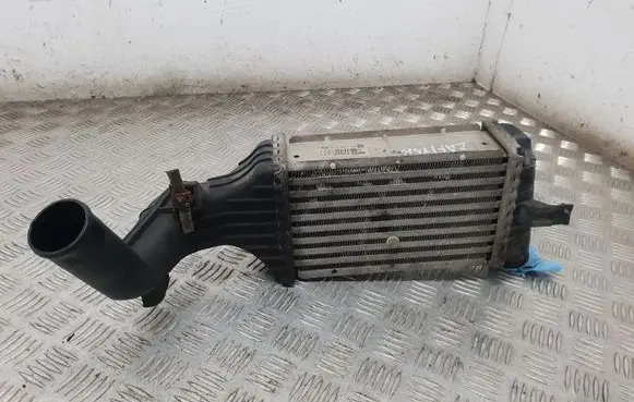Opel Zafira A Intercooler radiator 09129519DX