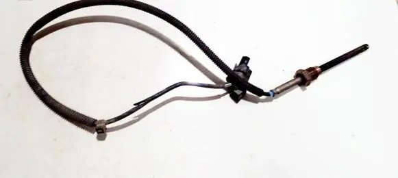 Mercedes-Benz C AMG W204 Exhaust gas temperature sensor a0071539528 1017034401182