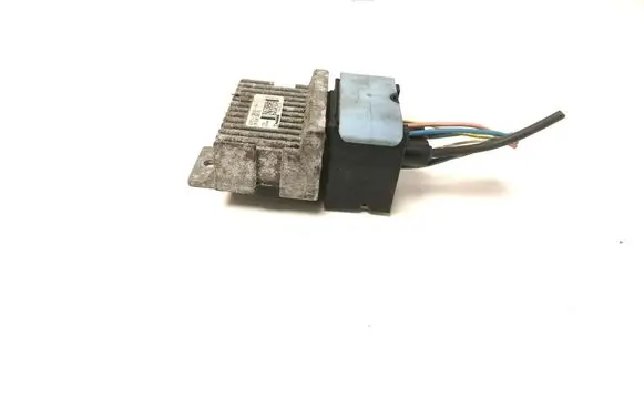 Citroen DS5 Glow plug pre-heat relay AV6112A343BA
