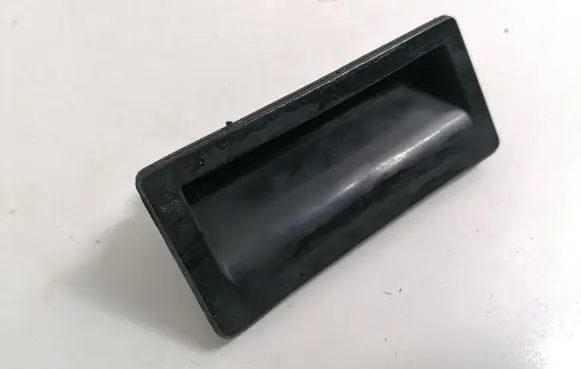 Audi A4 S4 B8 8K Tailgate opening switch 5N0827566B