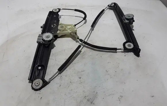 BMW 5 GT F07 Front window lifting mechanism without motor 7197919