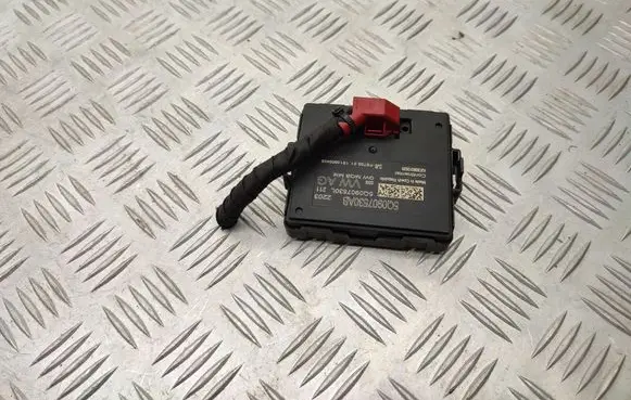 Volkswagen PASSAT B8 Gateway control module 5Q0907530AB 5q0907530l
