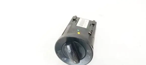Volkswagen Polo IV 9N3 Light switch 6Q0941531C