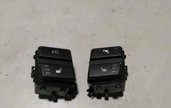 BMW 5 E60 E61 Seat heating switch 9159052 9159077