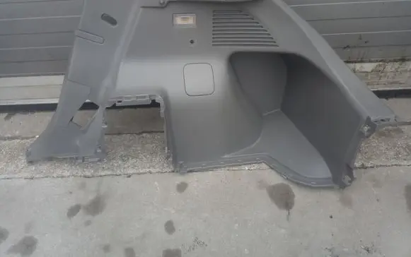 Nissan Leaf I (ZE0) Trunk/boot lower side trim panel 