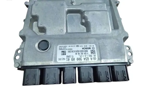 Mercedes-Benz C W205 Engine control unit/module ECU A6549000901 A6549018600 0281039424