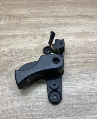 BMW 3 F30 F35 F31 Engine bonnet (hood) release handle 7221914 7309608