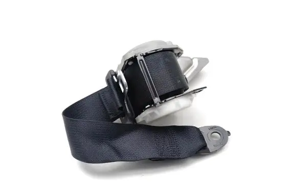 Suzuki SX4 S-Cross Rear seatbelt 502QIAH1D4
