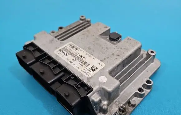 Ford Focus Engine control unit/module ECU 8M5112A650XC IMPRK1559698