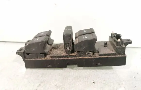 Volkswagen Golf IV Electric window control switch 1J4959857B