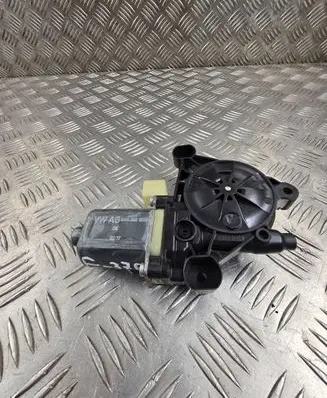 Audi A5 Front door window regulator motor 8W0959802