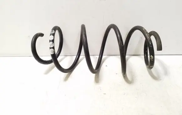 Volkswagen Golf V Front coil spring 