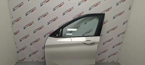 Porte avant