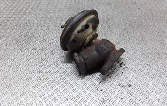 Peugeot 807 EGR valve