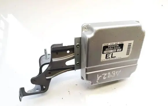 Toyota Urban Cruiser (XP110) Other control units/modules 8926052020 89260-52020