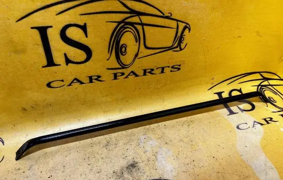 Porsche 911 991 Fender mounting bracket 