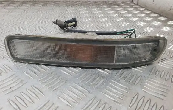Ford Taurus Front indicator light 082161614L