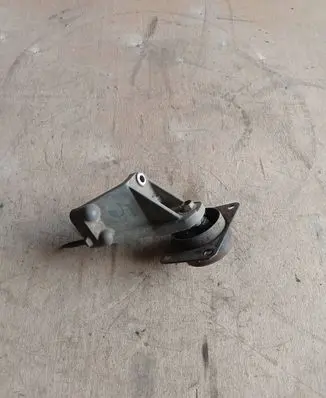 Suzuki SX4 Gearbox mount