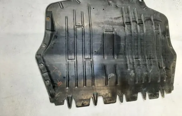 Volkswagen Golf VI Engine splash shield/under tray 1K0825237AG