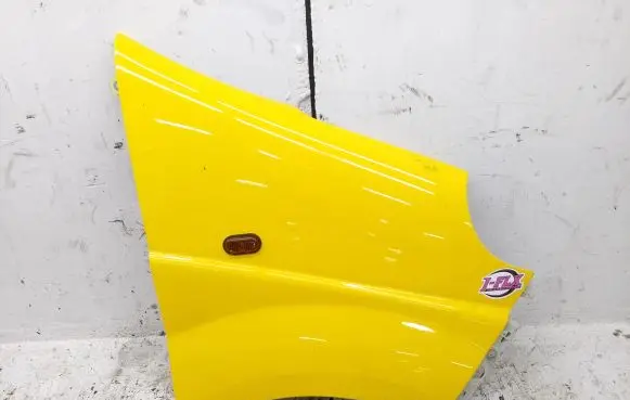 Renault Trafic II (X83) Fender