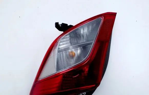Toyota Yaris Rear/tail lights