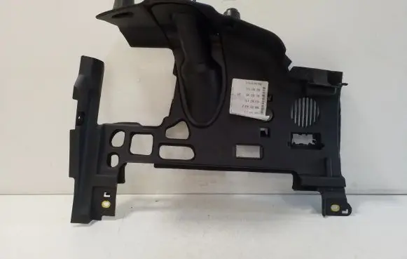 Audi e-tron Dashboard lower bottom trim panel 4KL863083