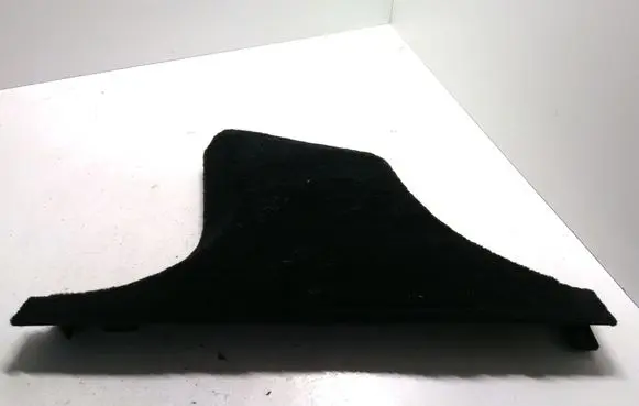 (B) pillar trim (bottom)