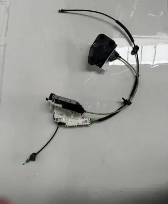 Tesla Model X Front door lock 112619900A A9117160B001100
