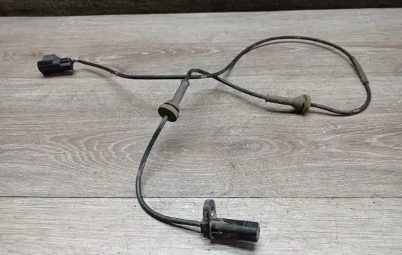 Volvo S60 ABS brake wheel speed sensor 10071160133 9467580