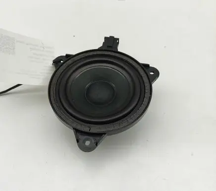 Audi Q3 F3 Front door speaker 83A035709