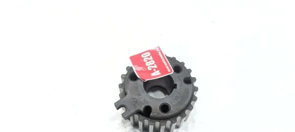 Volkswagen PASSAT B7 Fuel pump gear (pulley) 03L130238A
