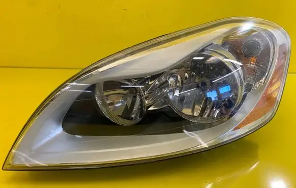 Volvo XC60 Headlight/headlamp 30763143