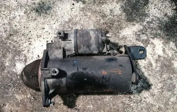 Opel Zafira A Starter motor 0001109062